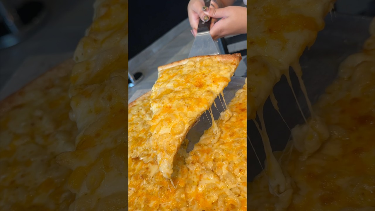 The MACARONI & CHEESE PIZZA from Bravo Pizza Queens NY! 🧀🍕🤤 #DEVOURPOWER