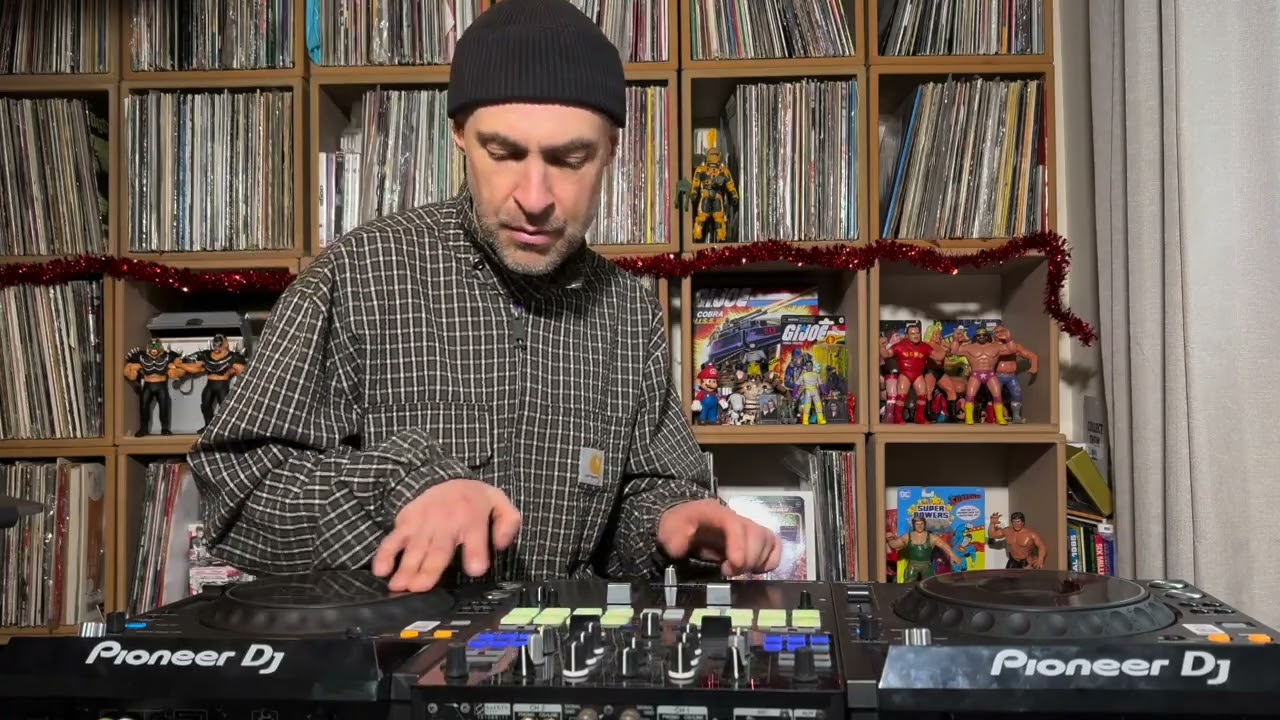 DJ RASP CUTTING UP FUNKY HIPHOP DOUBLES ON PIONEER XDJ 1000 MK2