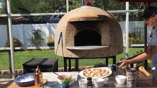 Nonno makes Neapolitan Pizza 10 2020