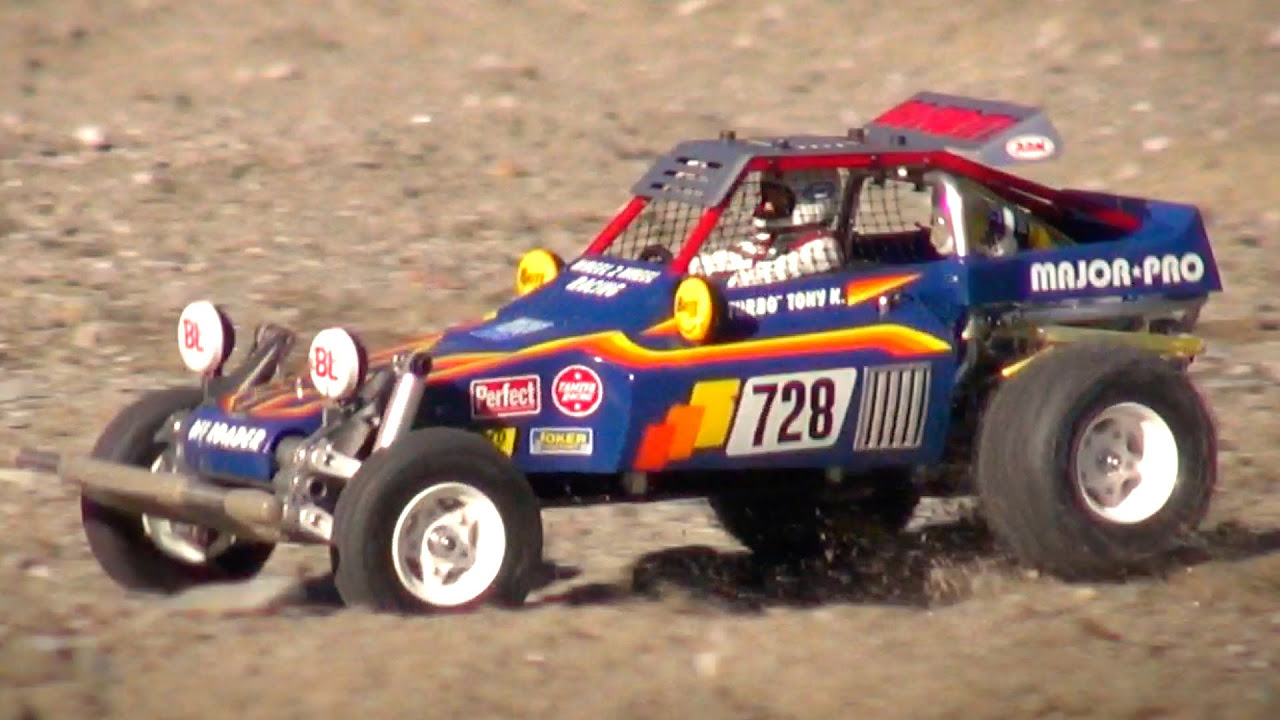 タミヤ Fighting Baggy Tamiya FIGHTING BUGGY fights in the Sand! (Super Champ