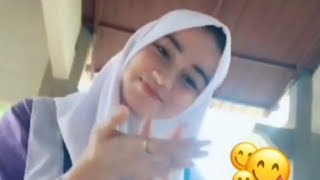 Story WA Tiktok Cewek Hijab Cantik bikin Baper