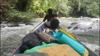 jelajah hutan dan Jeram disungai Merah Mahakam Ulu, Kaltim Borneo.
