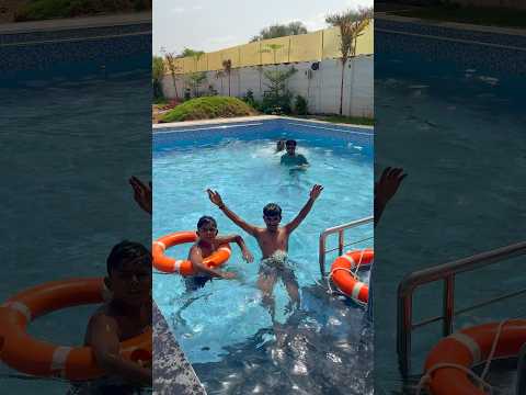 Me al farm me swimming ￼me Gaya huaa tha?