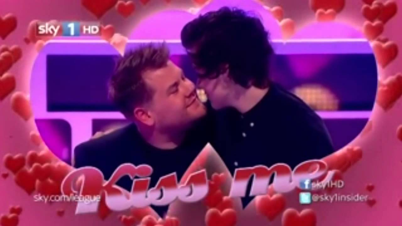 Harry Styles and James Corden kiss in slow motion ( 'A League Of Their