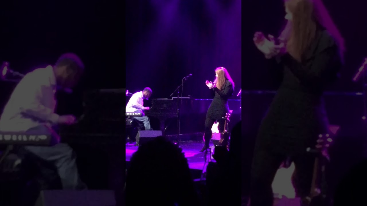 Mandy Harvey-House of the Rising Sun (last part) in concert at The Triple Door, Seattle.