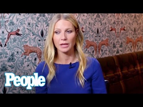 Video: Gwyneth Paltrow và Chris Martin thông báo chia tay trong 'Uncoupling ý thức'
