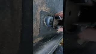 Fitting VF seats into a VY