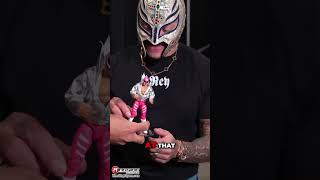 Rey Mysterio gets an in-person look at his upcoming Mattel WWE x luchalibreaaa elite figure! ▶️