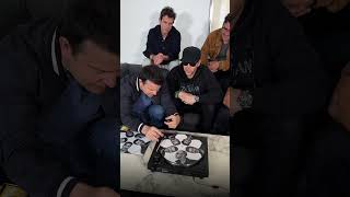 Download Lagu TFW your new album arrives in the mail… just a few picture discs left! MP3 Download Lagu TFW your new album arrives in the mail… just a few picture discs left! MP3
