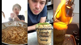 Vegetarian French Onion Soup (vertical video) // Frankie Cooks Vegetarian French Onion Soup (vertical video) // Frankie Cooks