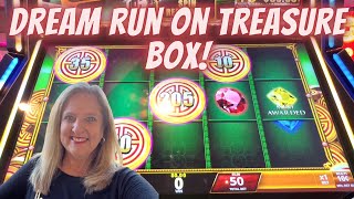 Dream Run on Treasure Box! 💰So many bonuses including the FREE GAMES! 😁 screenshot 2