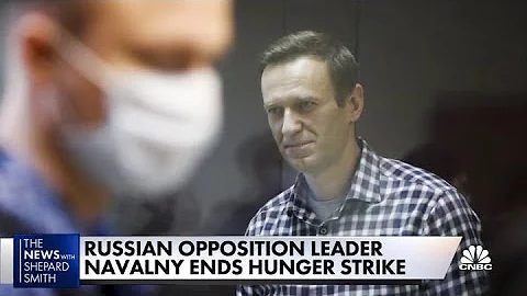 Russian opposition leader Alexei Navalny ends month-long hunger strike