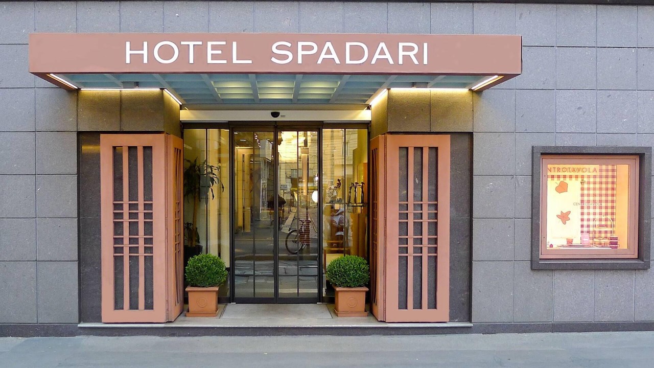 Hotel Spadari Al Duomo, Milan, Italy | Travel With Divya