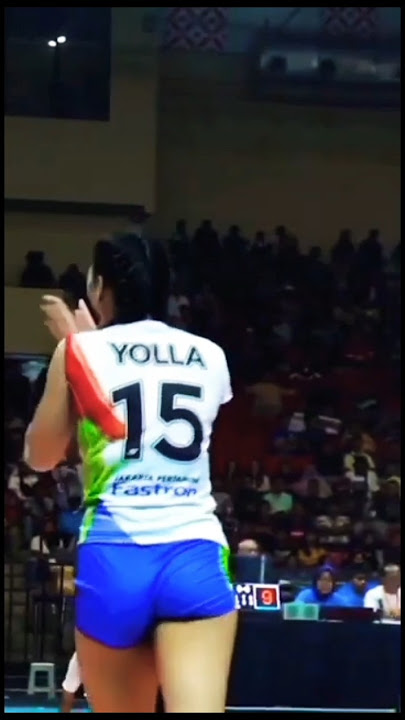 selebrasi carik bidadari voli Yolla Yuliana pemain voli