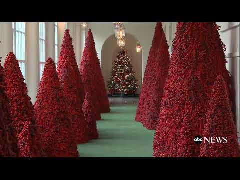 First lady Melania Trump unveils 2018 White House Christmas ...