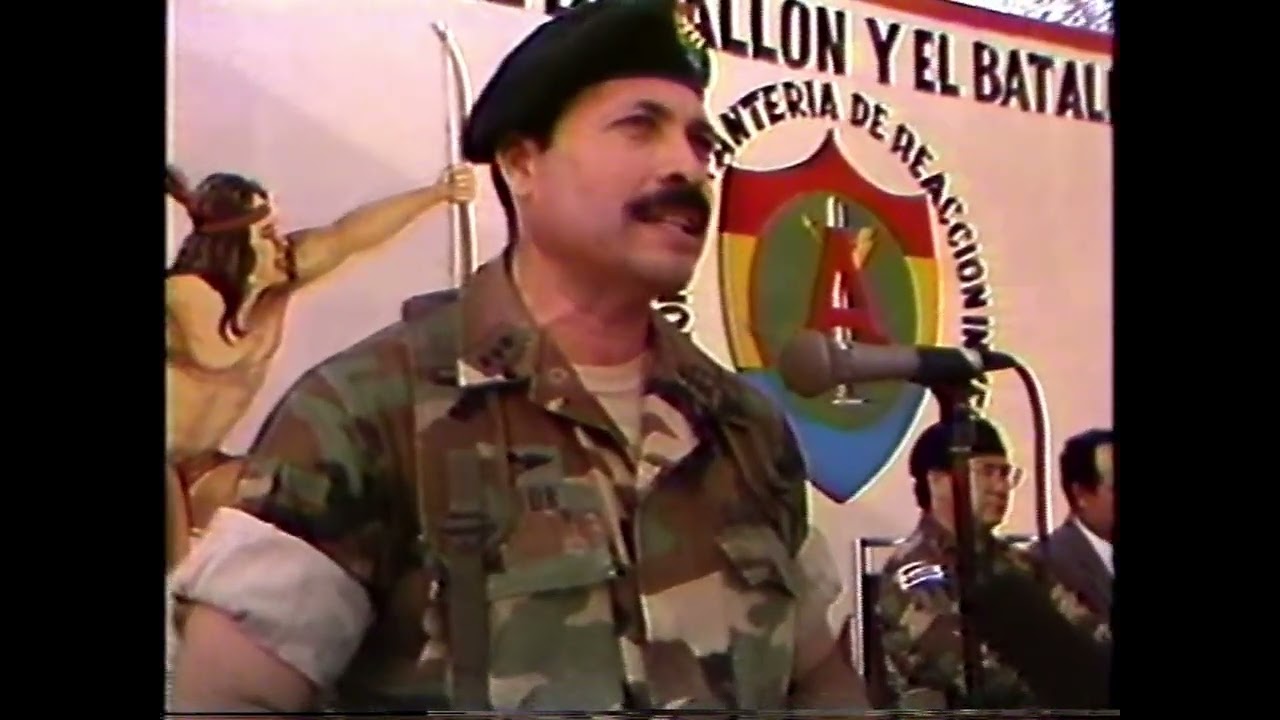 Relevo del mando del batallón Atonal (FAES)