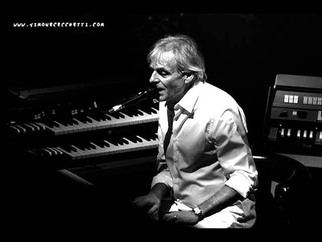 PINK FLOYD - WEARING THE INSIDE OUT - RICHARD WRIGHT live in milan - YouTube