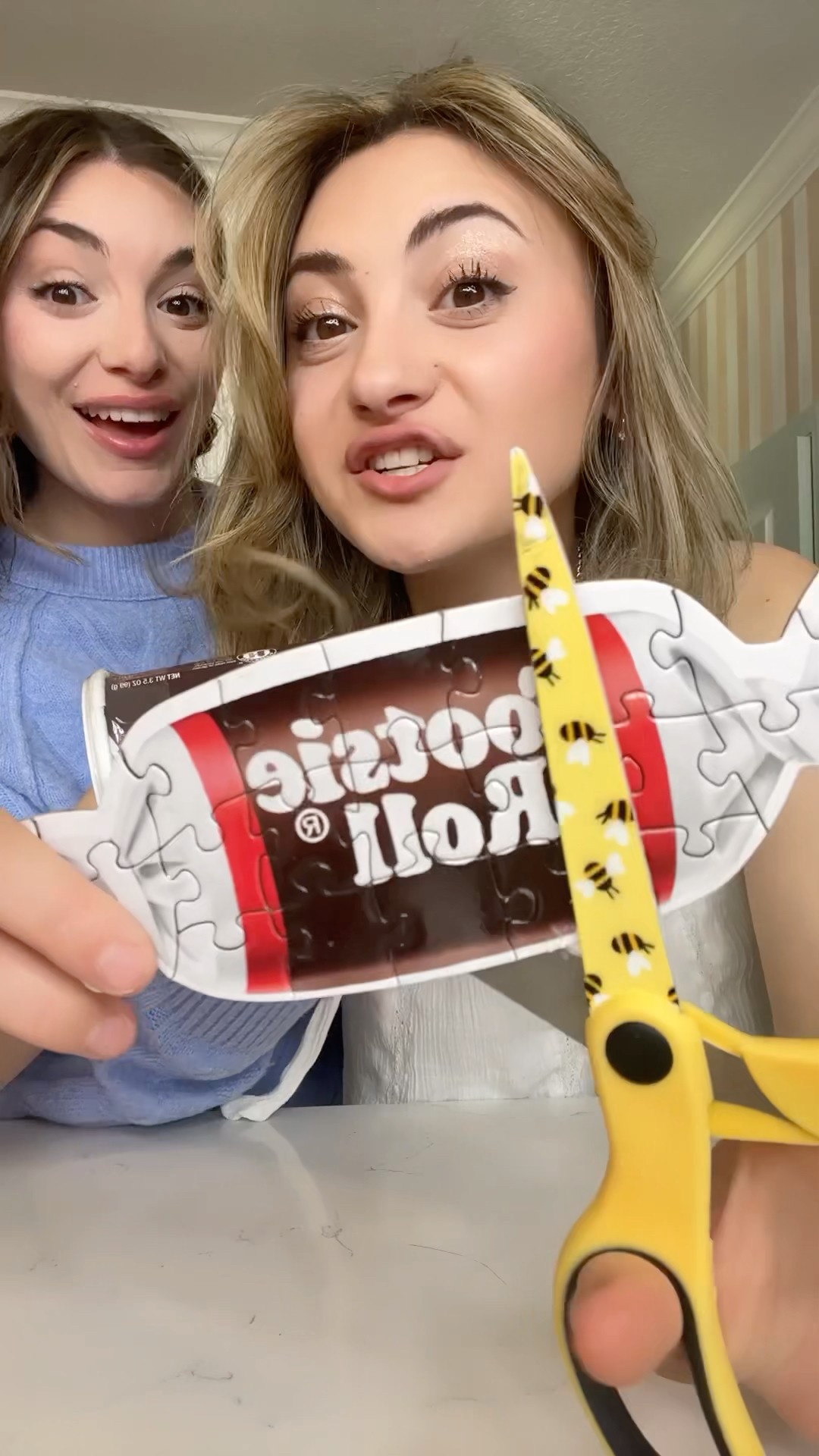 Extra chocolate is never a problem! ?? #candy #puzzles