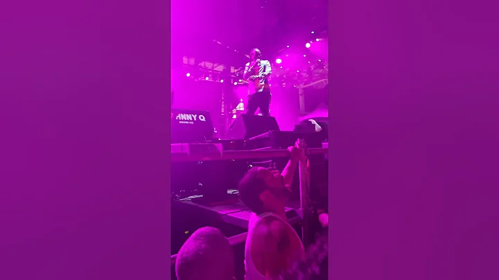 Ishasha and @kestheband performing 'Don't you know' LIVE at IZWE 2023