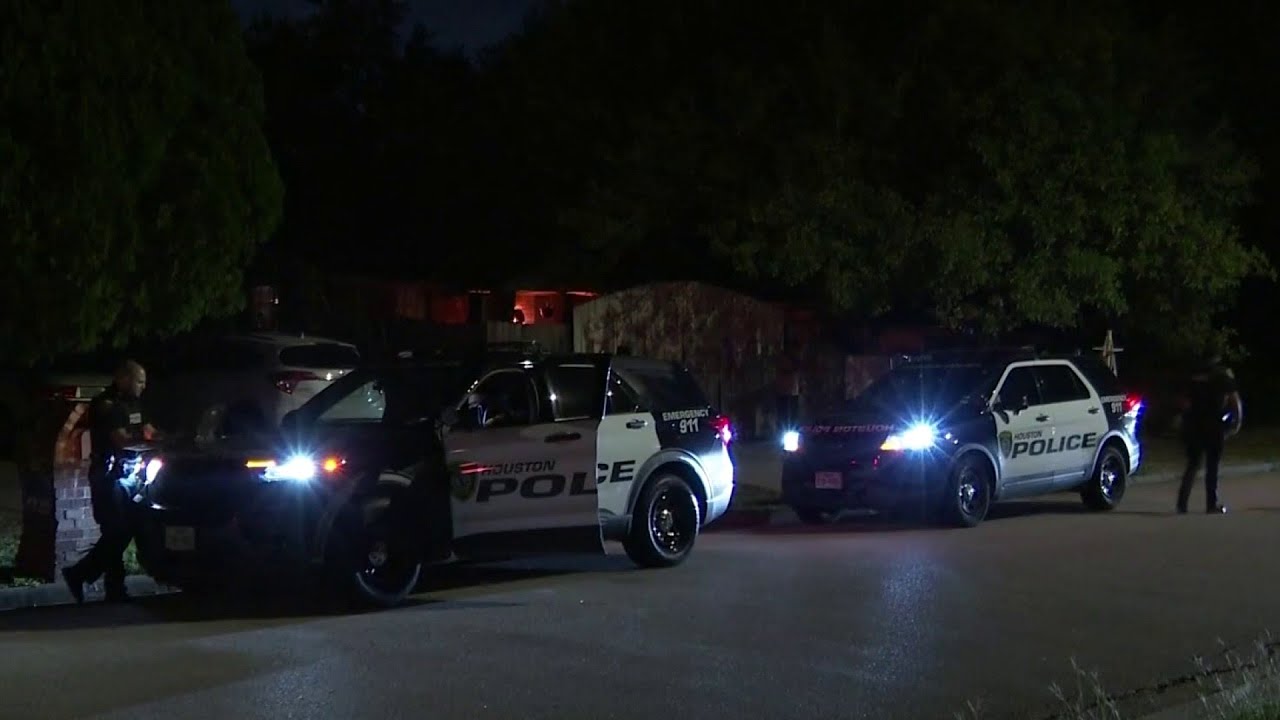 Police looking for man who shot and killed 'friend' in NW Houston - YouTube