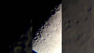 Лунный пейзаж в телескоп // Моря и кратеры