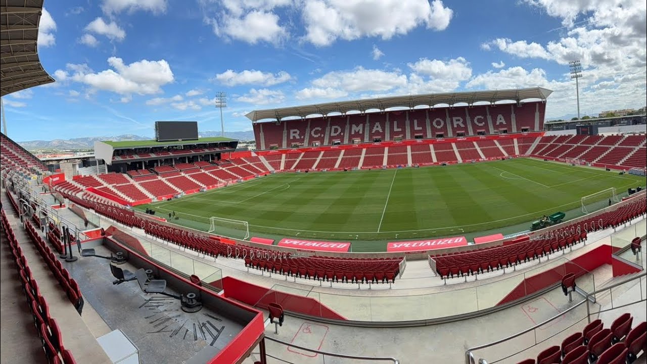 RCD Mallorca Stadium Tour & Club Shop!