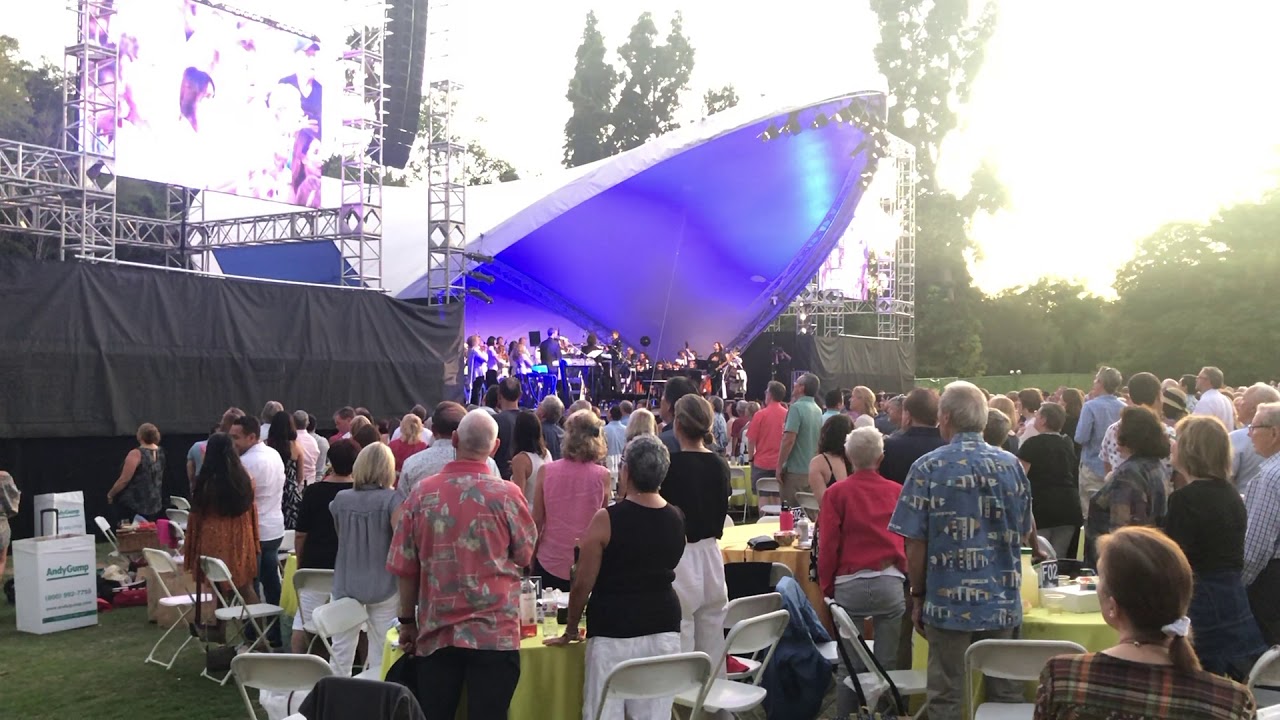 2019 Rob Moore Conducting pasadena Symphony and Pops