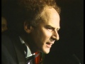 Capture de la vidéo James Taylor Inducts Simon And Garfunkel Into The Rock And Roll Hall Of Fame