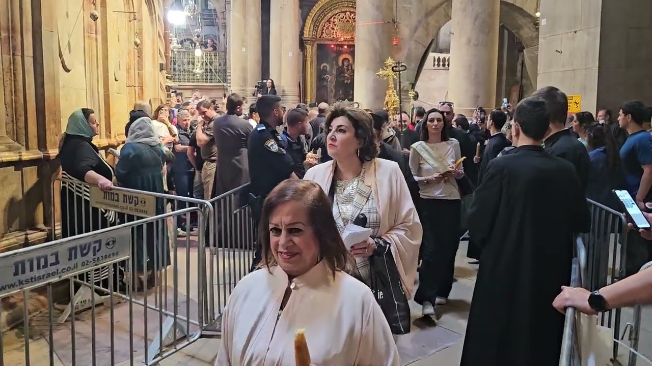 دخول السريان الى كنيسة القيامة  سيت النور HOLLY SATURDAY JERUSALEM 19-04-2025