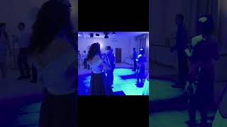 їде маршрутка як велика собача будка  #весілля #весільневідео  #весільнефото #wedding  #dance