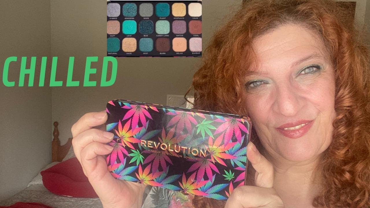 Revolution  Paleta de Sombras Forever Flawless - Chilled  Verde que te quiero verde !!!