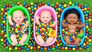 Enjoy Sorting Colorful Candy with Baby Dolls | Satisfying Sorting Play