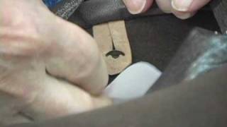 Attaching a chinstrap to a hat equipped with chin strap hooks: David Morgan Presents Akubra