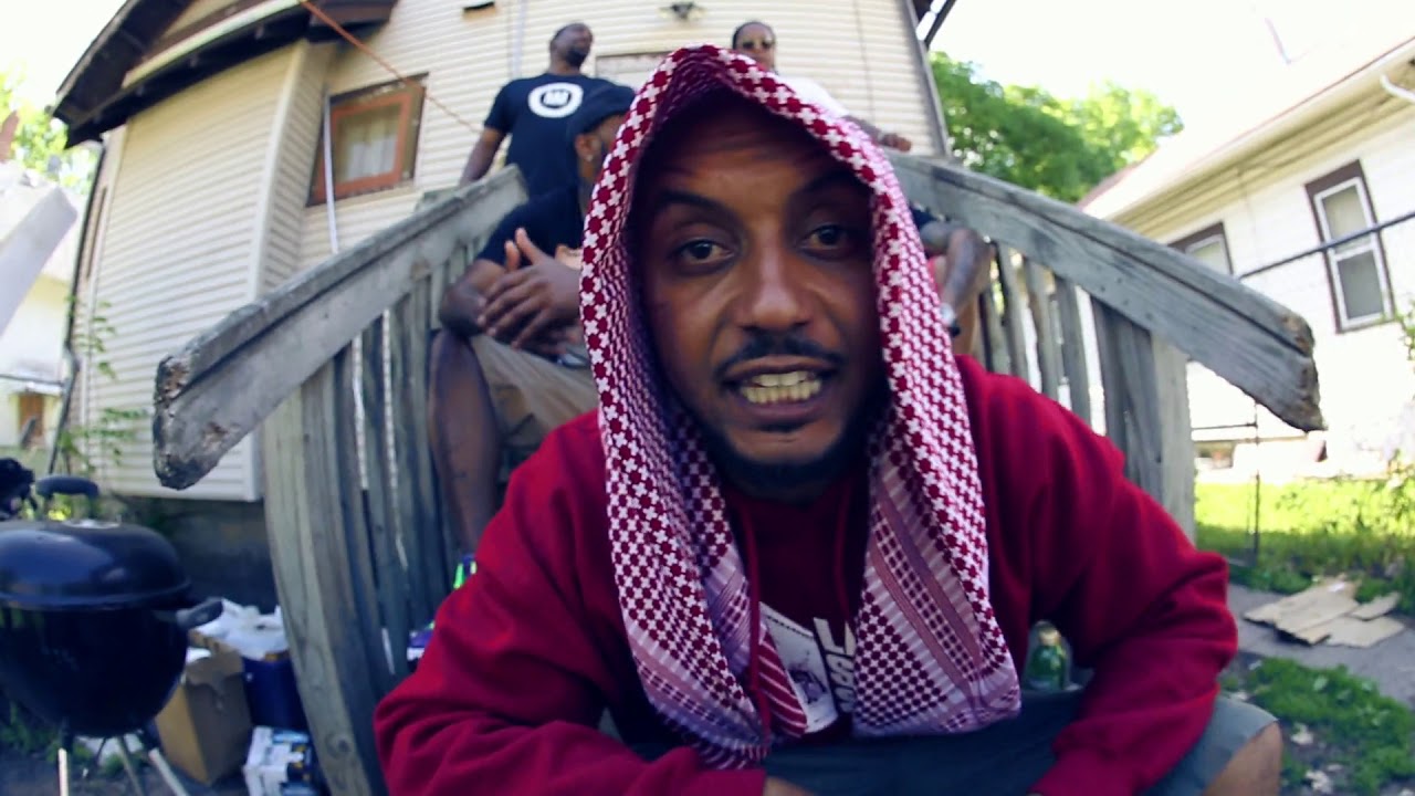 Muja Singer Muja Messiah - Northside Nightmares - YouTube