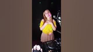 Dj Rere Monique - Menghapus Jejak mu