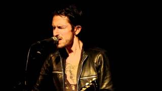 Video thumbnail of "Jimmy Gnecco: Ran away to tell the world (live at Radio Popolare, Milan)"