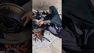 a nomadic way to make a delicious 😋 bread 🍞.