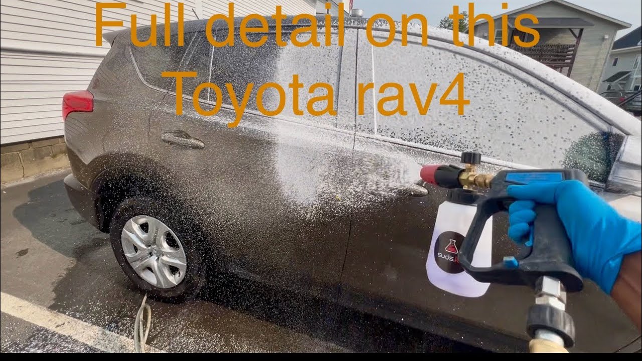 Satisfying detail on this Toyota rav4…