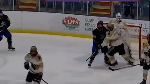 Maine Nordiques: Vitolo #89 Instant replay - front of net