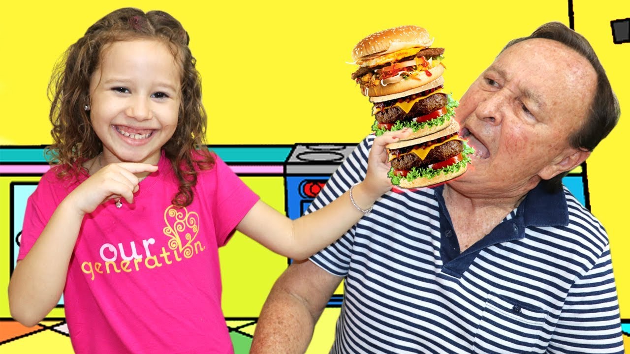 VALENTINA BRINCANDO DE BABÁ DO VOVÔ FRANCISCO