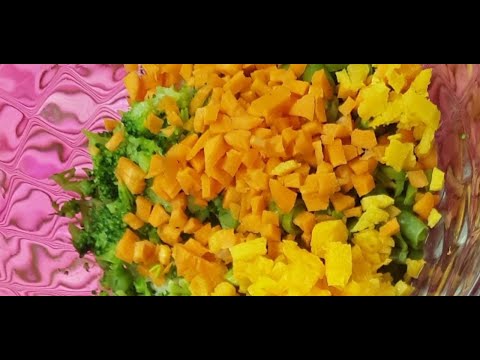 КАК ОРГАНИЗОВАТЬ ПРАВИЛЬНОЕ ПИТАНИЕ ПОПУГАЯ ЗАГОТАВЛИВАЕМ ОВОЩИ\HOW ORGANIZE PROPER PARROT NUTRITION