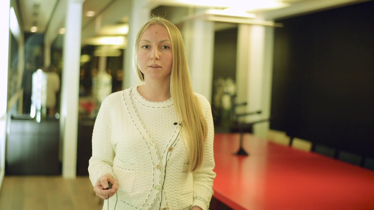 Отзыв Анны о Виктории Шуриной — Transcript