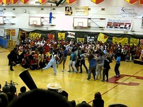 Chico High School: Almond Bowl 2010 [Rally] - CI D...