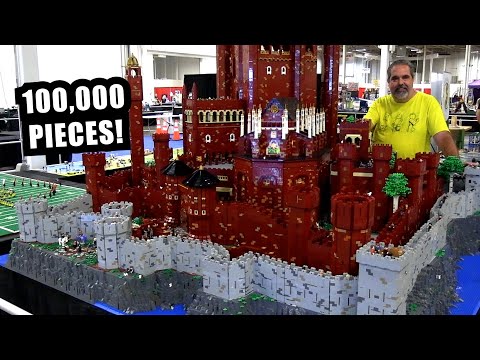 Huge LEGO Game of Thrones Red Keep with 100,000 Pieces