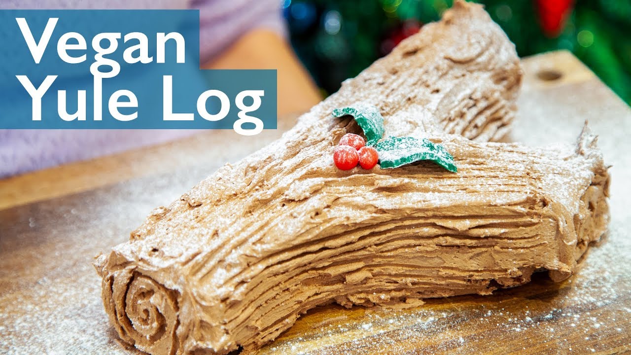 Vegan Christmas Yule Log Cake (Bûche De Noël)