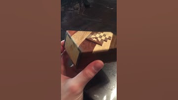 How to open this cuban box?? Pls give me feedback