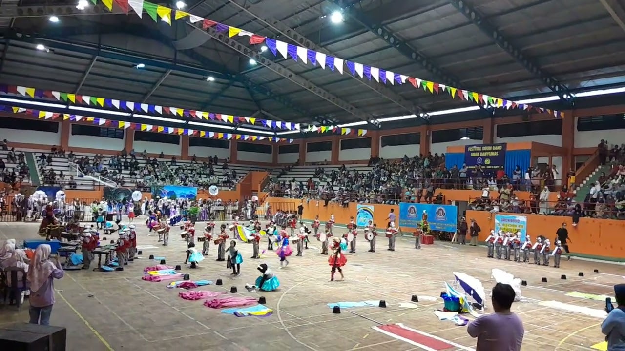 JUARA 1 LOMBA DRUMBAND TK AISYIYAH 16 PURWOKERTO