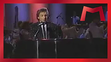 Barry Manilow - America The Beautiful/One Voice (Live, NYC 1986)