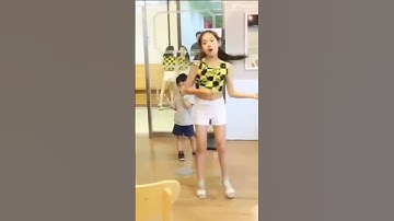 BABY MONSTER RORA PREDEBUT DANCING 