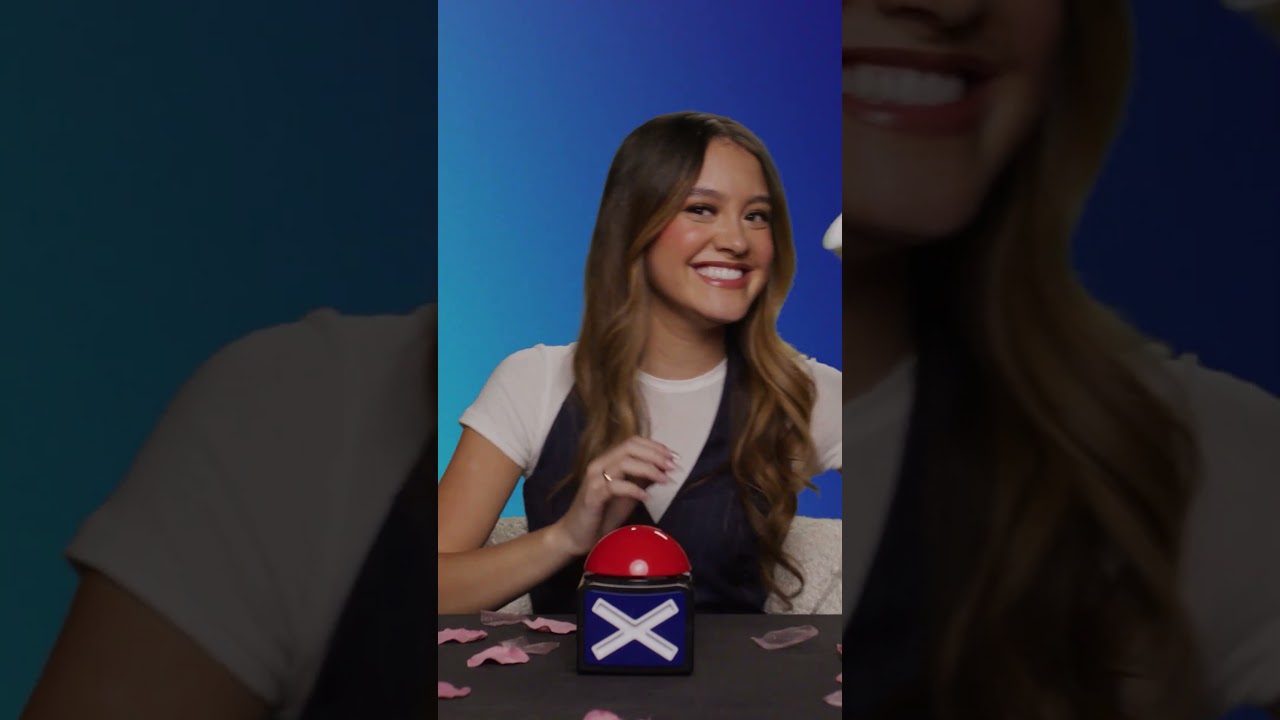 Liamani Segura gets a surprise from mystery buttons! 😱🔴 | Thought Streams | Disney Channel